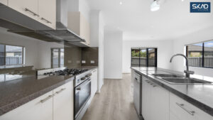 3 Greaves Crescent, KALKALLO, VIC 3064 AUS