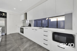 8 Kempen Road, DOREEN, VIC 3754 AUS