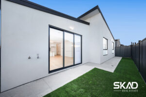 8 Alisterus Road, KALKALLO, VIC 3064 AUS