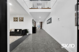 8 York Parade, WOLLERT, VIC 3750 AUS