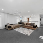 8 York Parade, WOLLERT, VIC 3750 AUS