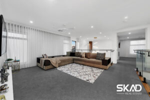 8 York Parade, WOLLERT, VIC 3750 AUS