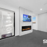 8 York Parade, WOLLERT, VIC 3750 AUS