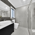 8 York Parade, WOLLERT, VIC 3750 AUS