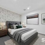 8 York Parade, WOLLERT, VIC 3750 AUS