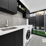 8 York Parade, WOLLERT, VIC 3750 AUS