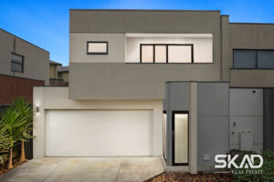 17 Ambition Drive, GREENVALE, VIC 3059 AUS
