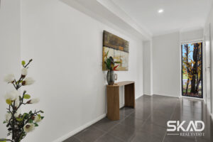 17 Ambition Drive, GREENVALE, VIC 3059 AUS