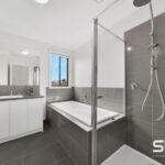 17 Ambition Drive, GREENVALE, VIC 3059 AUS
