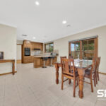 1 Simmington Circuit, GREENVALE, VIC 3059 AUS
