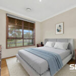 1 Simmington Circuit, GREENVALE, VIC 3059 AUS