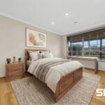 1 Simmington Circuit, GREENVALE, VIC 3059 AUS