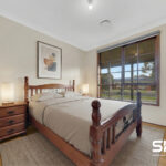 1 Simmington Circuit, GREENVALE, VIC 3059 AUS