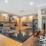 19 Valhalla Place, CRAIGIEBURN, VIC 3064 AUS