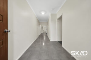 50 Upthorpe Way, MICKLEHAM, VIC 3064 AUS