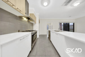 50 Upthorpe Way, MICKLEHAM, VIC 3064 AUS