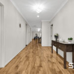 94 Charteris Drive, CRAIGIEBURN, VIC 3064 AUS