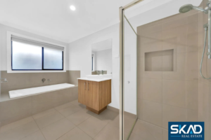 33 Antares Parade, KALKALLO, VIC 3064 AUS