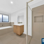 33 Antares Parade, KALKALLO, VIC 3064 AUS