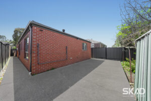25 Haig Street, MERNDA, VIC 3754 AUS