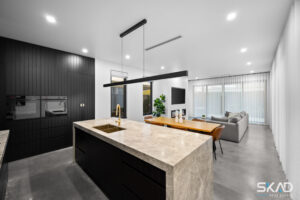 4 Chat Retreat, WOLLERT, VIC 3750 AUS