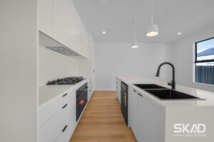18 Taggiasca Drive, WOLLERT, VIC 3750 AUS