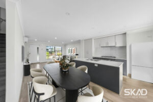 8 Newry Street, WOLLERT, VIC 3750 AUS