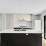 8 Newry Street, WOLLERT, VIC 3750 AUS