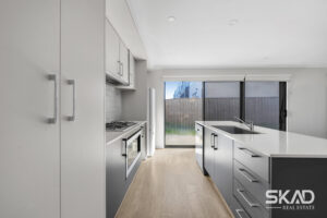 8 Newry Street, WOLLERT, VIC 3750 AUS