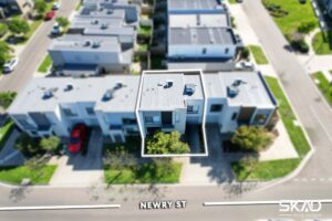 8 Newry Street, WOLLERT, VIC 3750 AUS
