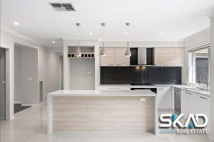 10 Liddiard Way, MICKLEHAM, VIC 3064 AUS